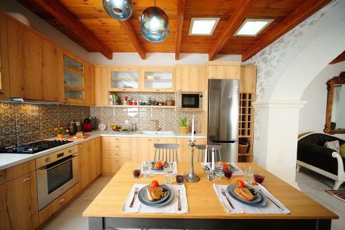 Hawk Villa, Nature Essence!