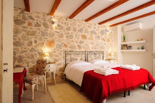 Hawk Villa, Nature Essence!