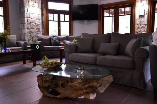 Hotel Zarouchla Inn