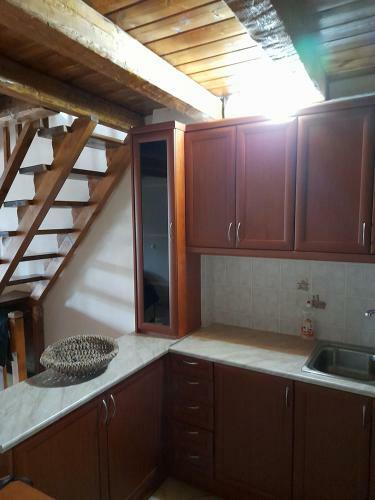 Giova's House