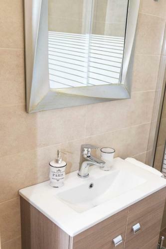 Apartamento Goldenspace... Exquisite Central Studio
