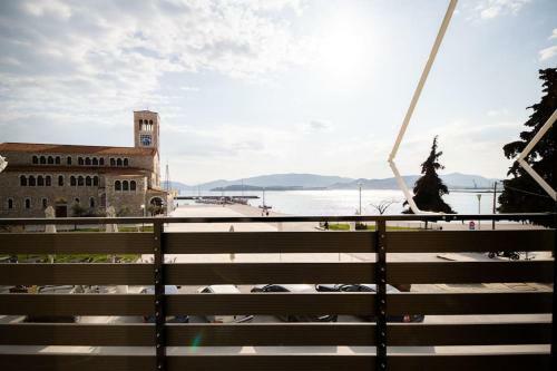 *oasis* Best View Jacuzzi New Central Apartment