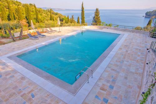 Paleopetres K-five - Premium Double Suite - Kalami -