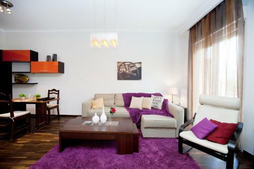 Beautiful Downtown Apartment