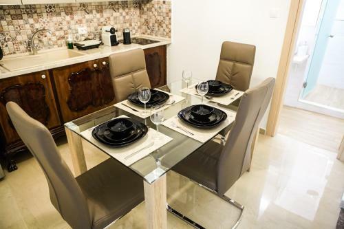 Epan Luxury Apartments