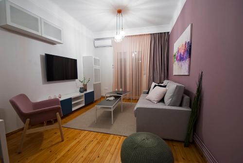 Large, Sunny, Modern Apartment Fully Renovated, Next To Agia Sofia