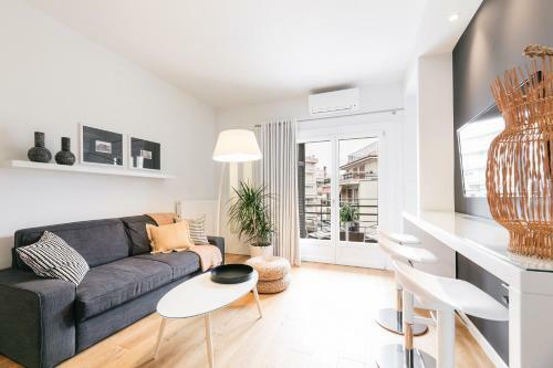 Apartamento Lori Margariti Sea View Flat