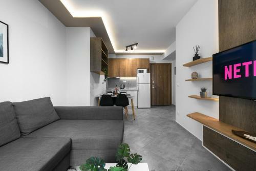 Adelle Apartments, The Luxury Suites
