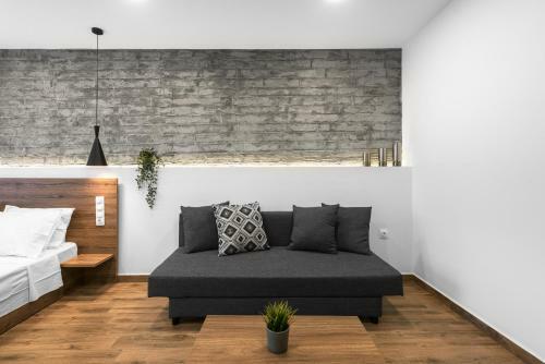 Adelle Apartments, The Luxury Suites