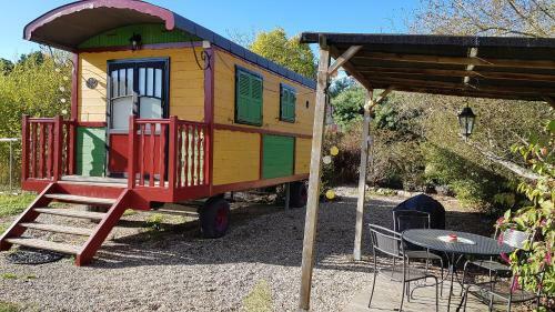Hostal La Dor�pontaise