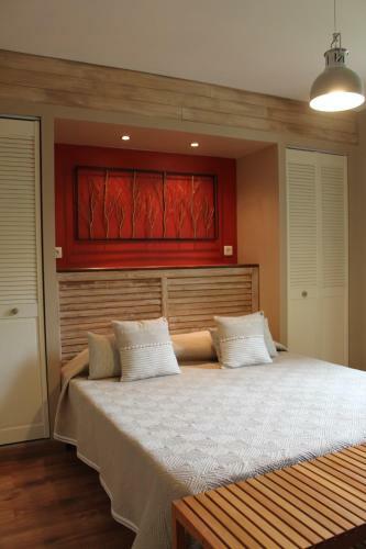 Hostal La Dor�pontaise