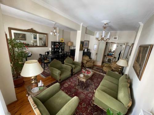 Classic 60's Suite Apartment