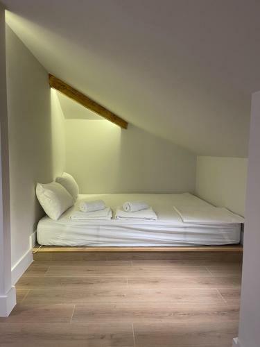 Apartamento Agora Luxury Studios & Suites