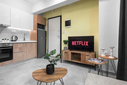 Upper Floor Central Apartment, The Luxury Suites