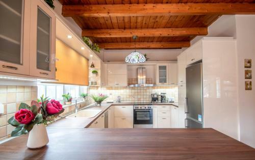 Zante Sun I - Getaway Villa!