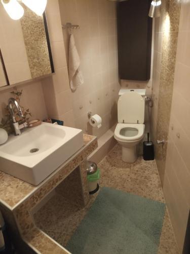 Apartamento Spacious Cosy Apt (Up To 5 Guests)