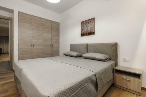 Oresteia Downtown Apartment