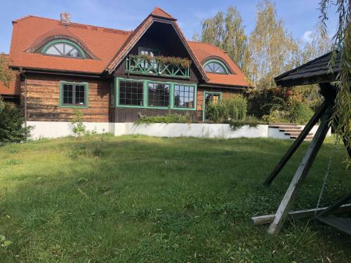 Villa Hoffmann�wka Du?y Dom Nad Jeziorem