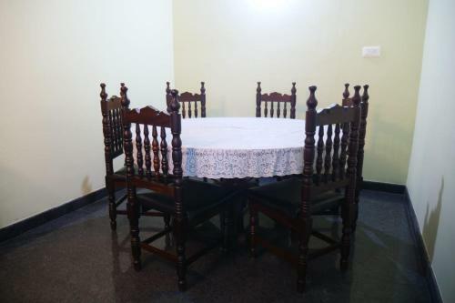 Dharmik Homestay