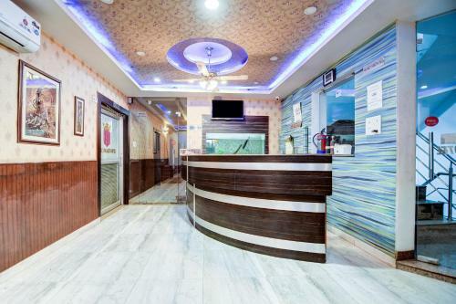 Oyo 39372 Hotel Royal Palace
