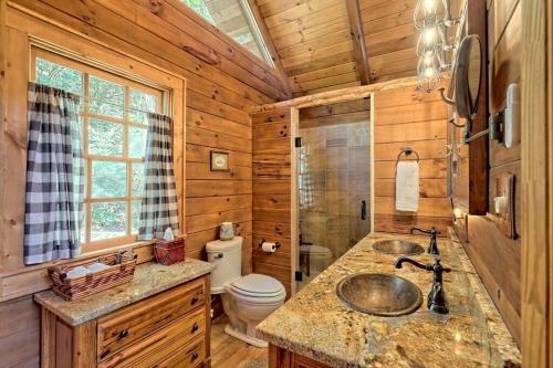 Above It All Luxury Mountain Log Cabin