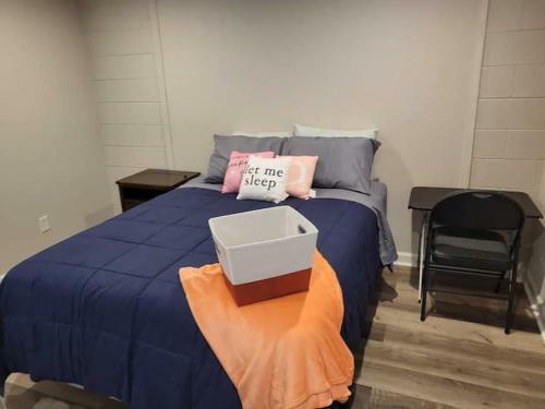 Quiet Marietta, Georgia Retreat, Centrally Located
