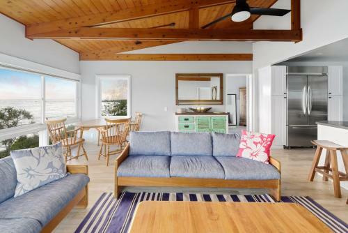 Hana Bay Oceanfront Elua Cottage Cottage