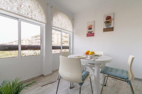Apartment Hispanidad With Pool