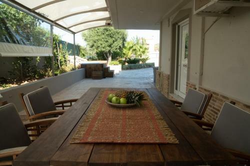 Luxury Heated Pool Villa