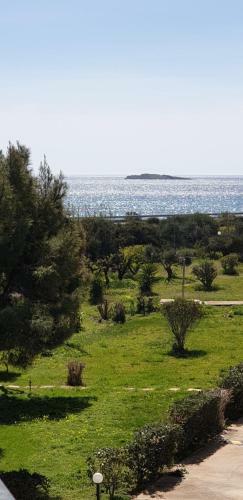 Apartamento Beachfront/lagonisi/sounio