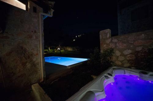 Stone Villa Lagonisi