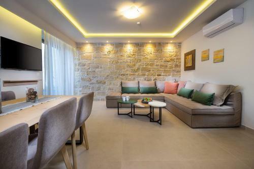 Southern Paradise Villas