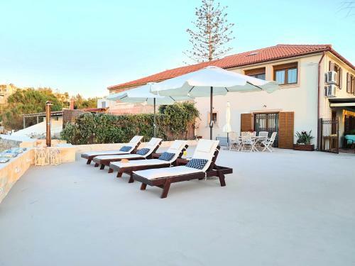 Seastar Seafront Villa