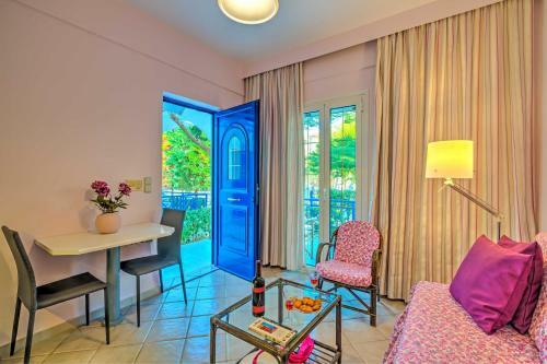 Evi Apartments