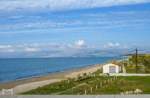 Apartamento Beachside Bungalows Acharavi Corfu