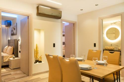 Black Rocks Family, Luxury Seafront Maisonette