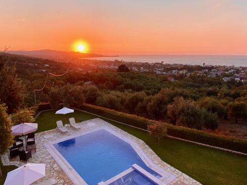 Luxury Villa Piedra With Private Heated Pool & Jacuzzi