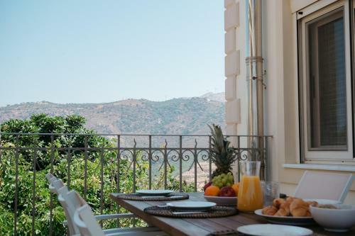 Aria Villa, A Seaview Serene Retreat