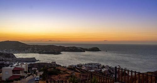 Filia's Stunning Sea View Apartment