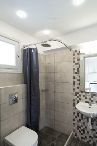 Hotel White Lily - Adults Only 16 Plus