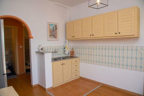 Nausika Rustic Cottage