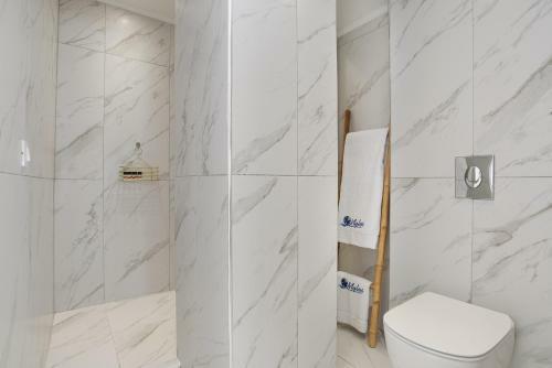 Mylos Luxury Escape