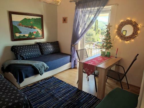 Aliki Apartments