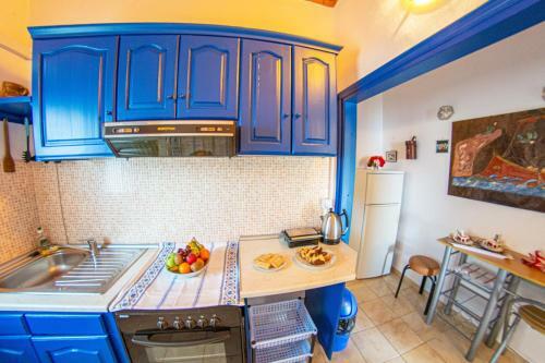 Aliki Apartments