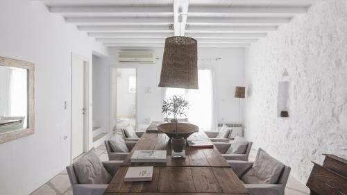 Villa Jade By Rocks Estates