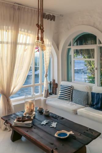Villa Waves