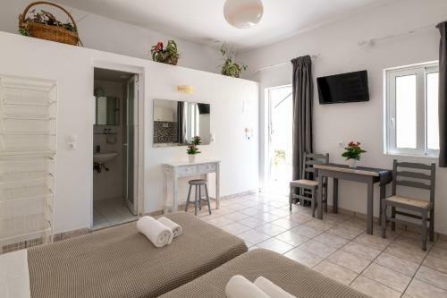 Pefkos View Apartments