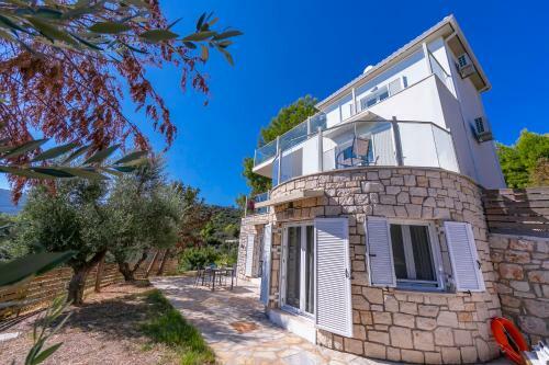 Villa Electra With Private Pool