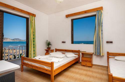 Hotel Horizon Beachfront Apartments