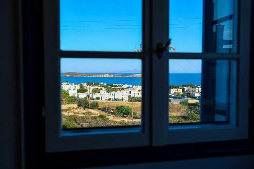 Posada Paros Hidden Gem - Seaview Cycladic Escape